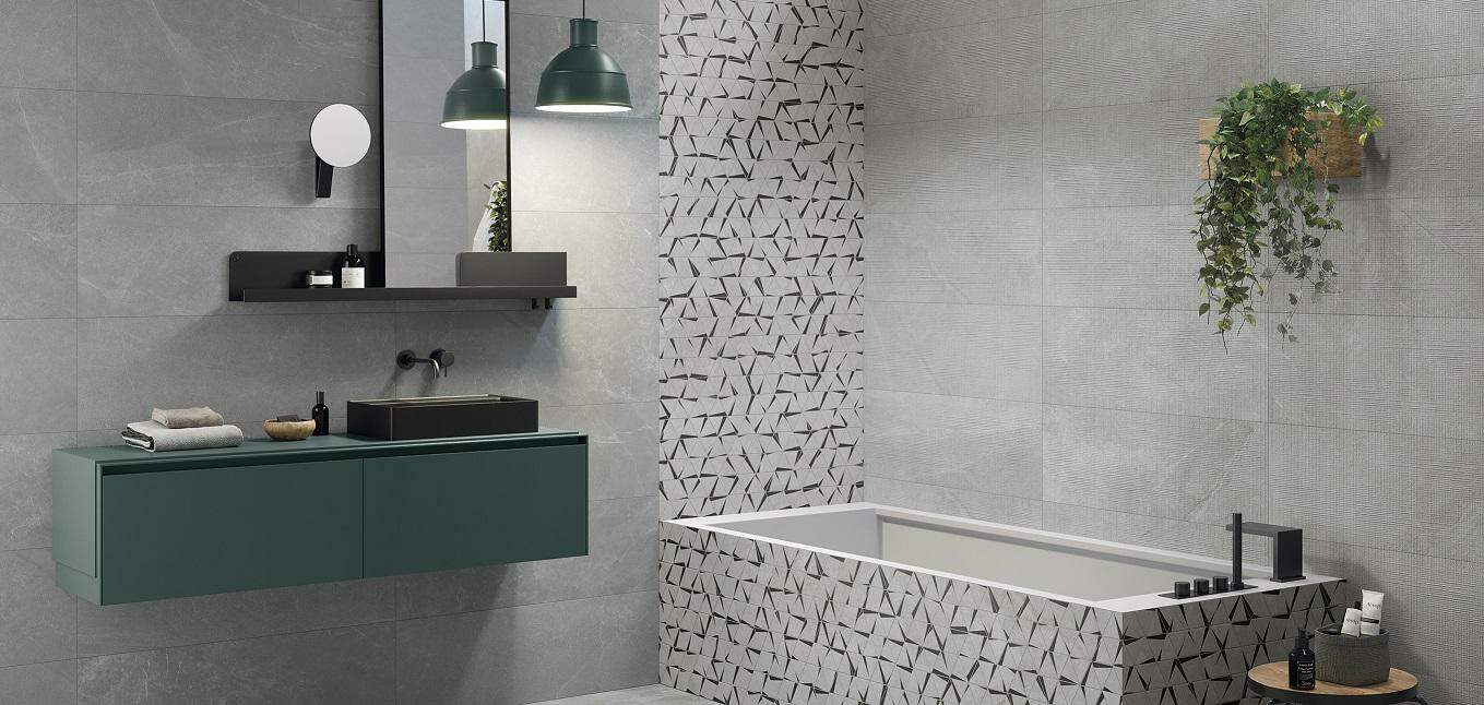 Baie amenajata cu gresie si faianta italia Gada Pavimenti