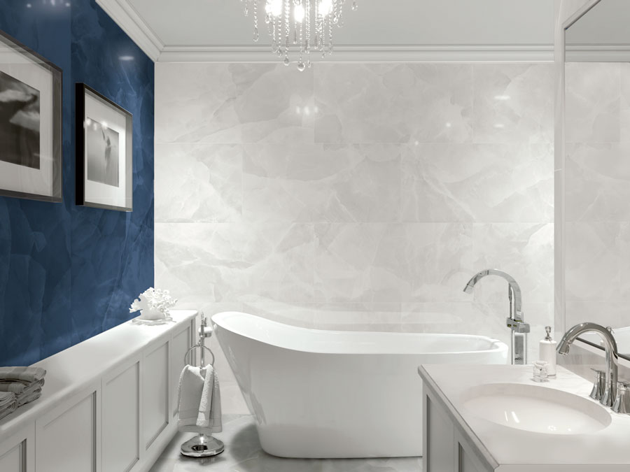 Amenajare baie cu gresie portelanata tip onyx 