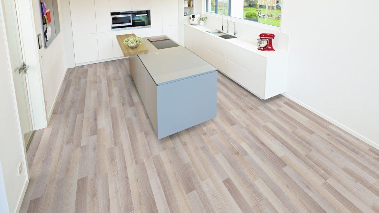 LF10 Parchet Laminat Oak Marked Grey