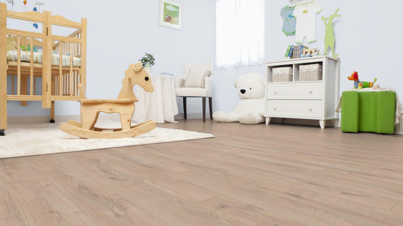 LF05 Parchet Laminat Oak Light Beige