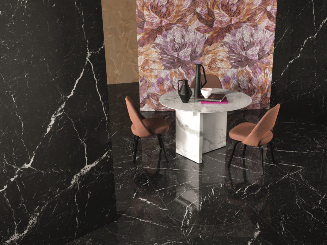 Lastre Ceramice tip Marmura si Decor Floral Roma Gold