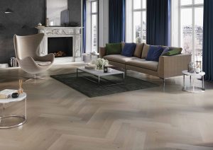 Parchet din lemn stratificat Herringbone Dark - imagine 3