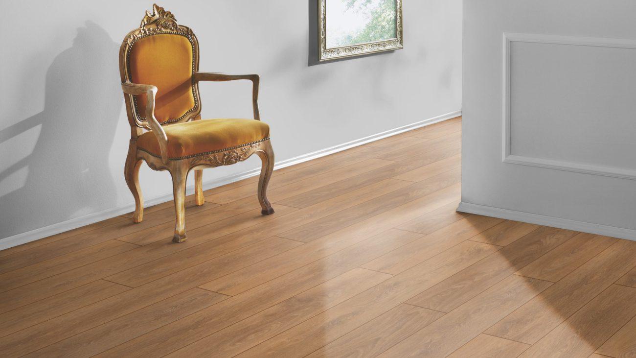 LF17 Parchet Laminat Oak October Brown