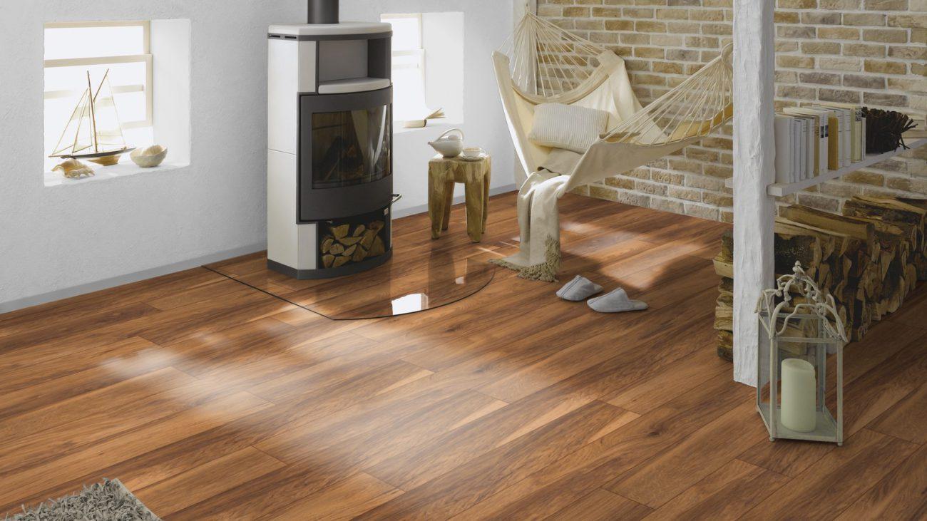 LH04 Parchet Laminat Chesnut Sepia Brown