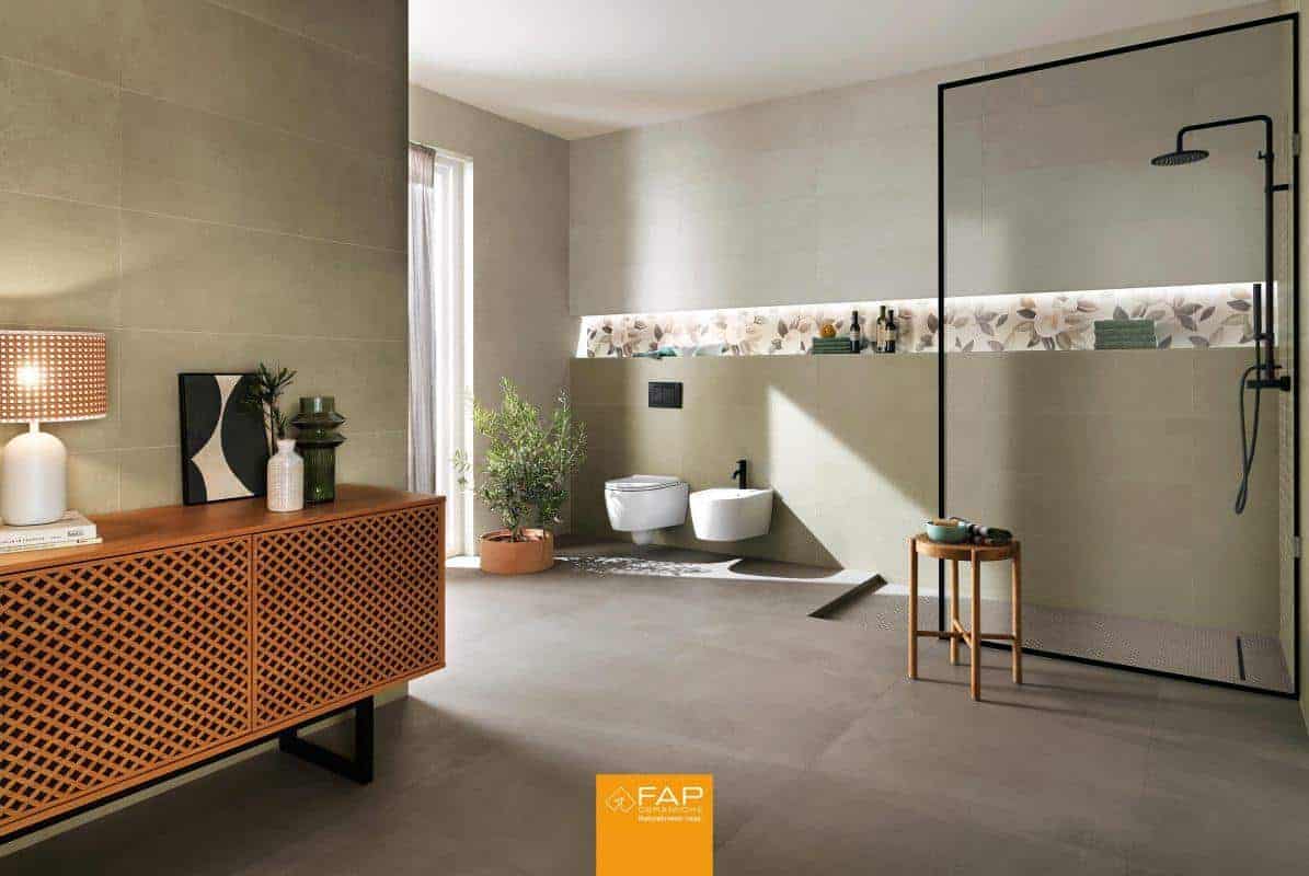 Baie cu Faianta si Decor Floral Summer