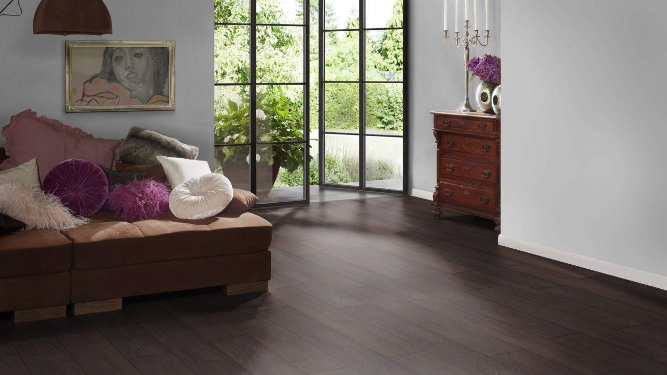 LF12 Parchet Laminat Oak Deep Brown