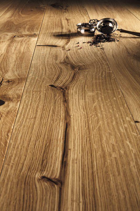 Parchet Triplustratificat Stejar Senses Intense