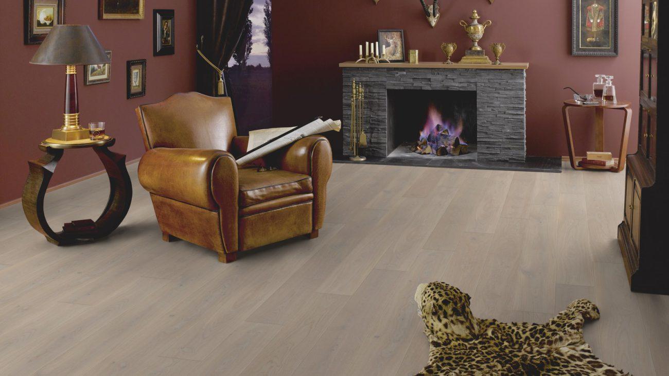 K02 Parchet triplustratificat Light Grey