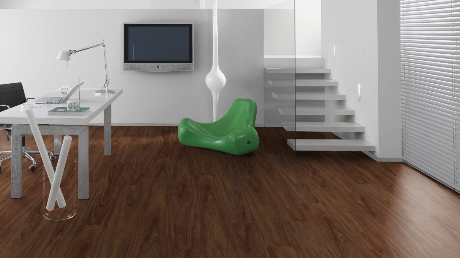 Parchet vinil LVT Walnut AbuDhabi