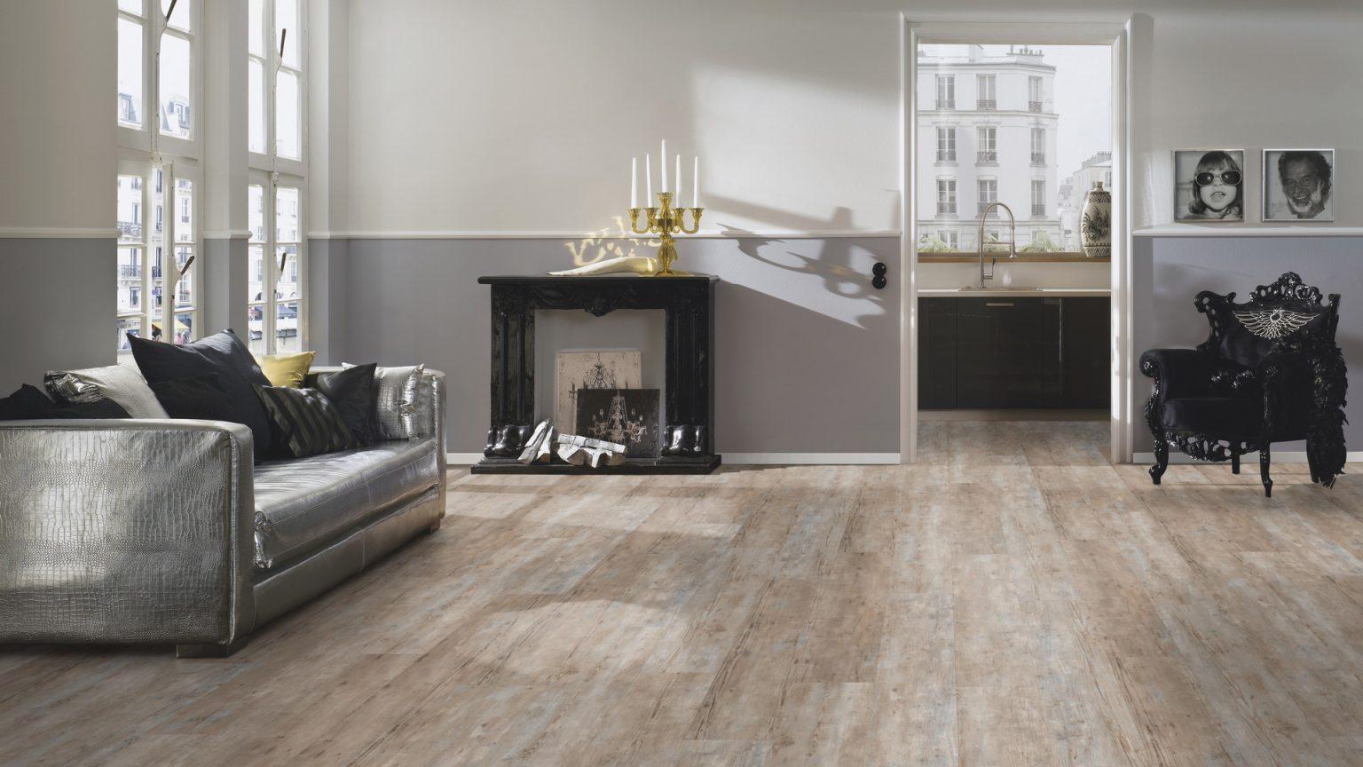 Parchet vinil LVT D18 Pine Logos