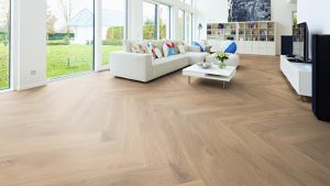 M01 Parchet stratificat Stejar Unfinished Effect Herringbone - imagine 5