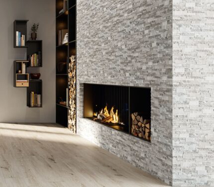 NOVABELL BRICK Perete Living cu placi de gresie portelanata tip piatra