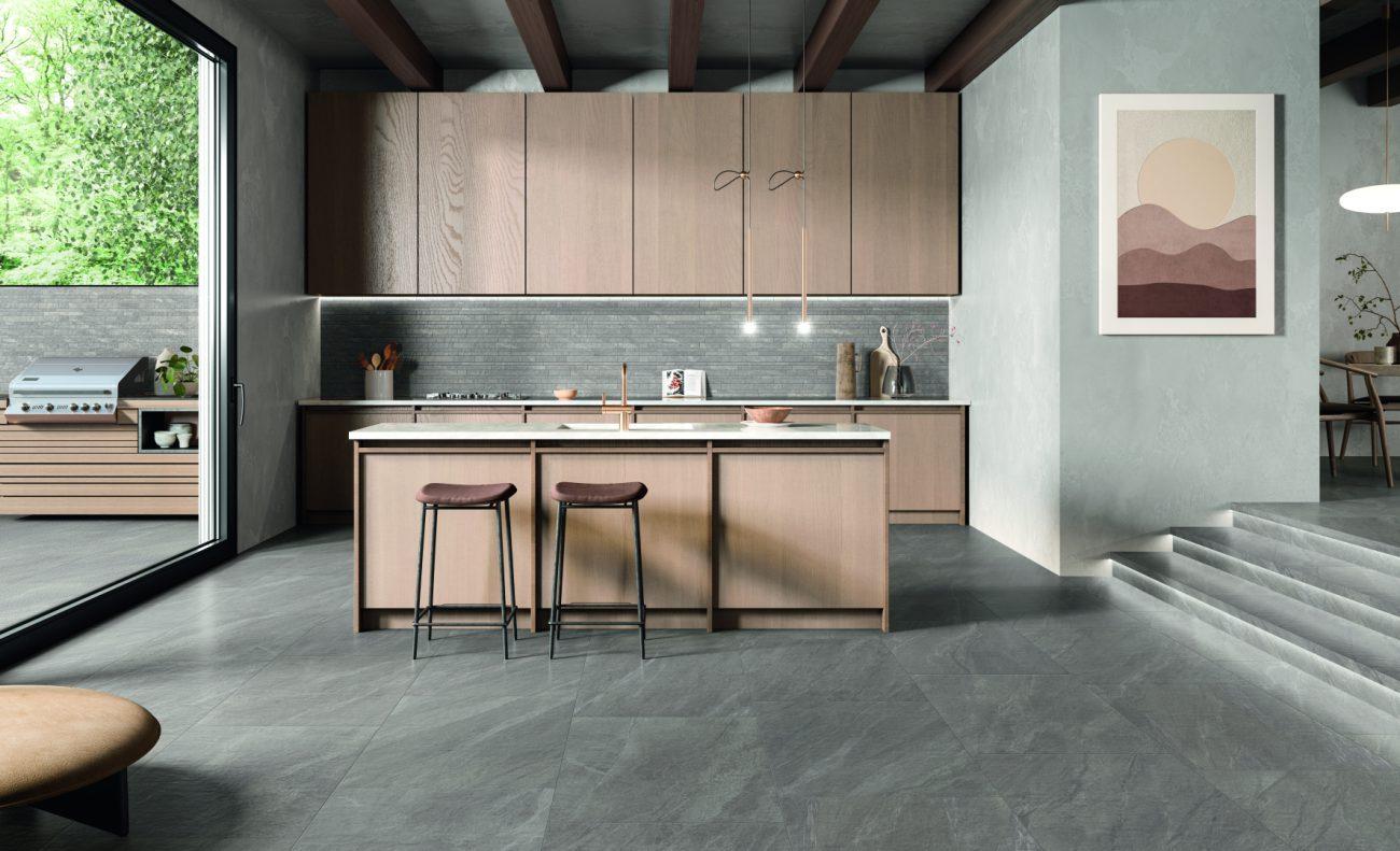 Bucatarie cu gresie tip piatra AllBlack Grey