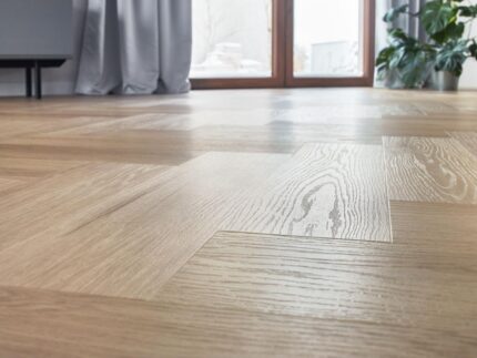 Parchet SPC Wembley Herringbone Arbiton Stejar amenajare living detaliu placa