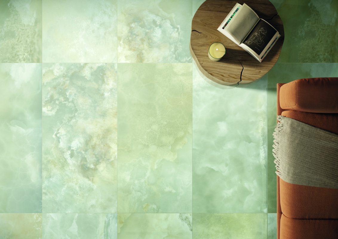 Living cu Gresie Portelanata tip Onix Verde