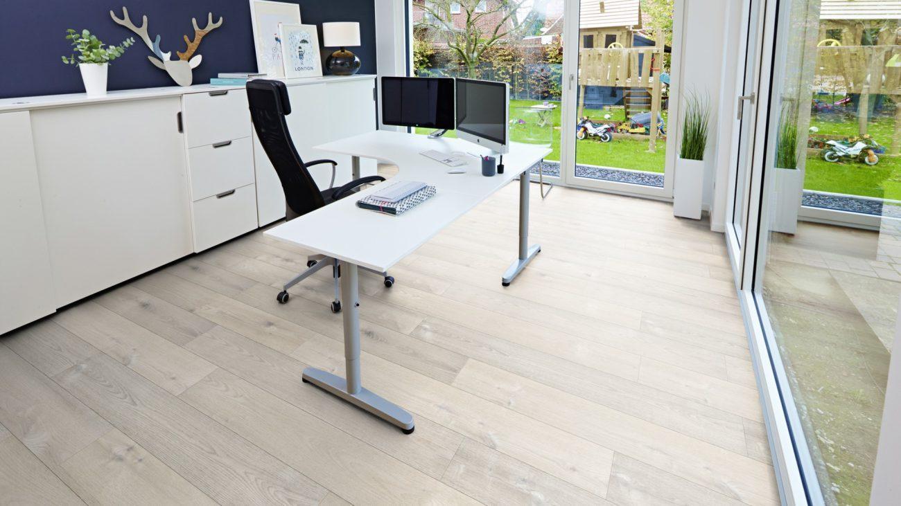 AVW07 Parchet Avatara Stejar Eris