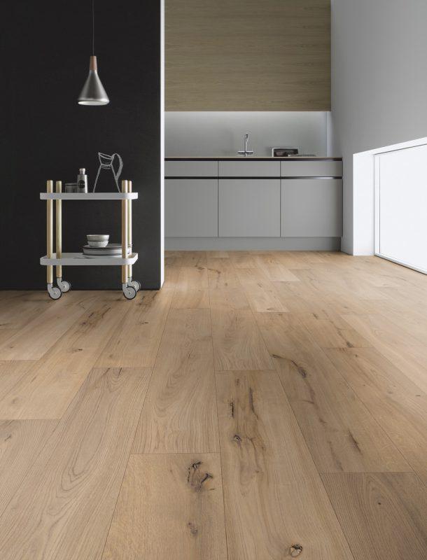 AVW17 Parchet Avatara Stejar Banta