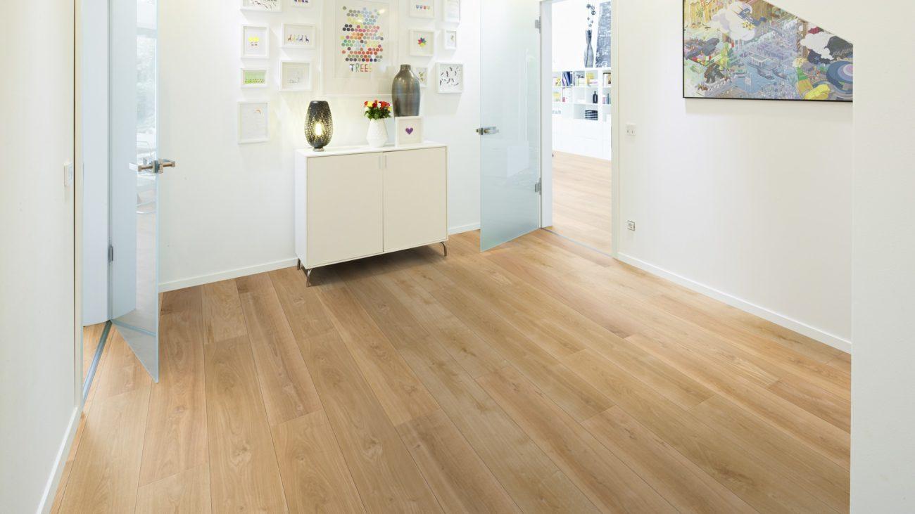 AVW18 Parchet Avatara Stejat Aurora