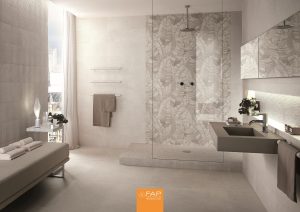 Baie cu Faianta si Decor 25x75 cm Nux