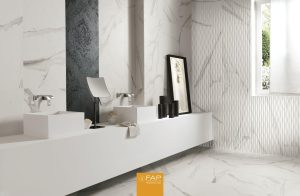 Baie cu Faianta Tip Marmura Mata Roma