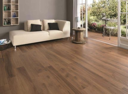 Gresie Portelanata tip parchet Evoke Brown