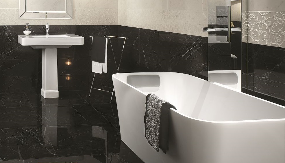 Baie Stil Clasic cu Gresie si Faianta Roma Diamond