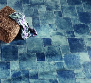 Amenajare Living cu Gresie Rustica Materia Blue - imagine 2