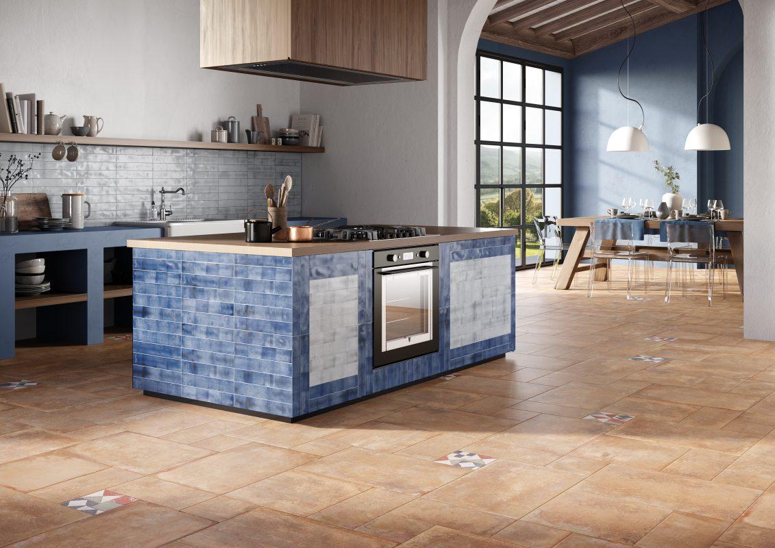 Bucatarie cu gresie portelanata Cotto del Casale