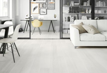 Parchet Frasin Sorbet Grande TL full plank lacuit Lemon Amenajare living parchet triplustratificat lemn