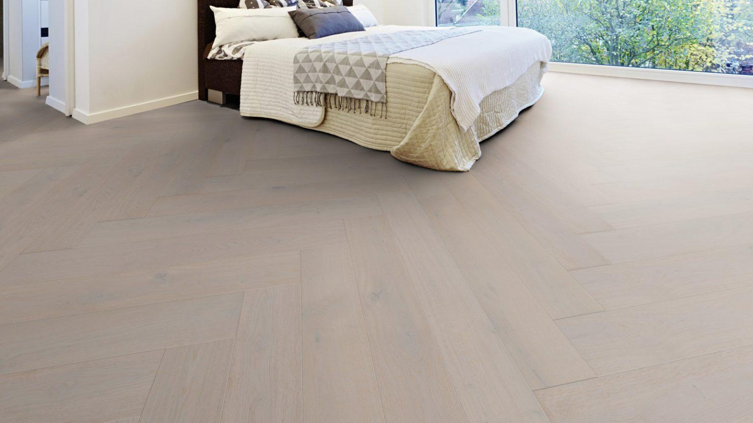 Parchet Stratificat Herringbone M03