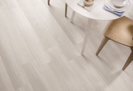 Gresie tip parchet Natural Appeal Light Pardoseala Bucatarie