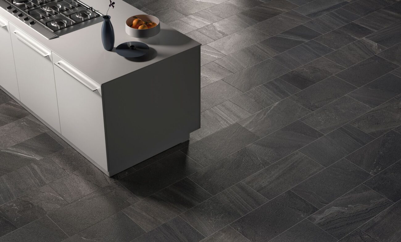 Gresie bucatarie Lake Stone Black