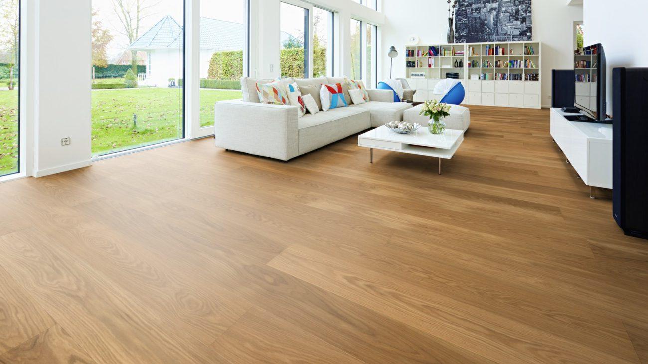 Living cu Parchet Triplustratificat Stejar Natur FP S06