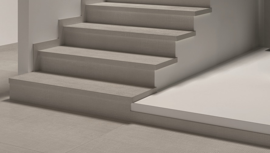 Elemente din Gresie Portelanata pentru Scara Interioara