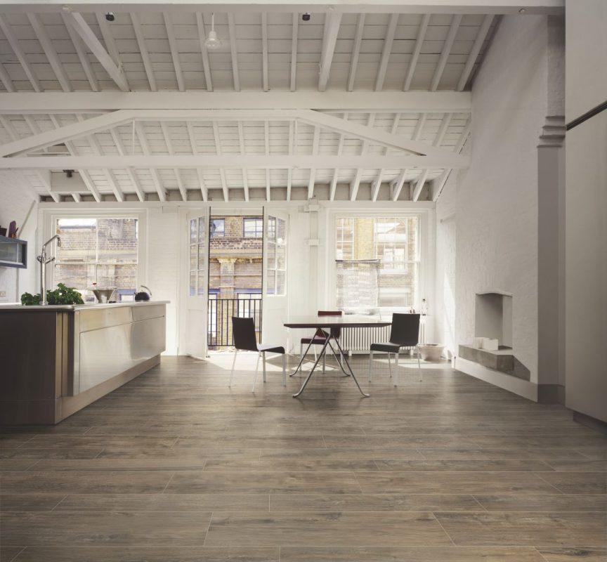 Gresie tip parchet Logwood Taupe