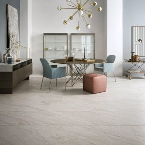 Living cu Gresie tip Piatra Stonework Quarzite