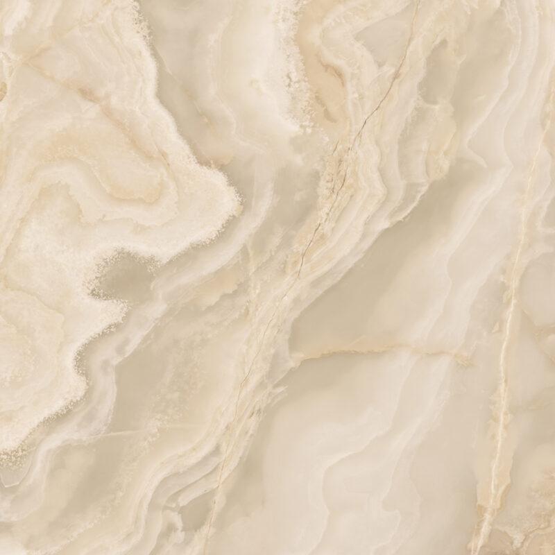 Living cu lastre ceramice Onice Iride