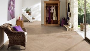 LY01 Parchet Laminat Herringbone Oak Apartment - imagine 4