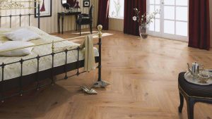 Pardoseala cu Parchet Laminat Herringbone Oak Boathouse