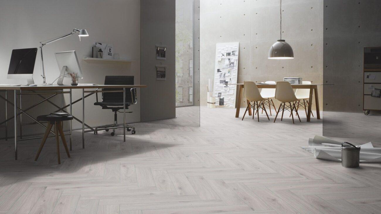 Pardoseala cu Parchet Laminat Herringbone Oak Igloo