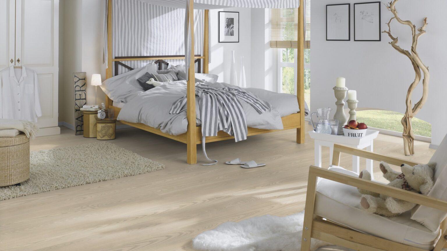 Z11 Parchet hibrid Hywood Ash Abisko
