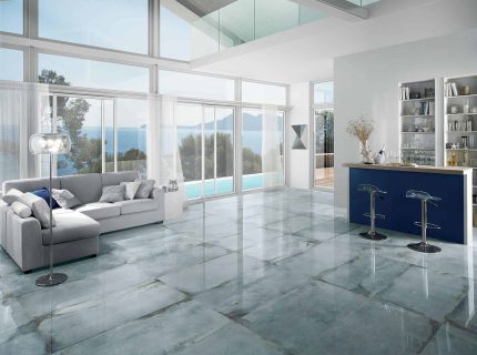 Living cu gresie portelanata lucioasa Lascaux