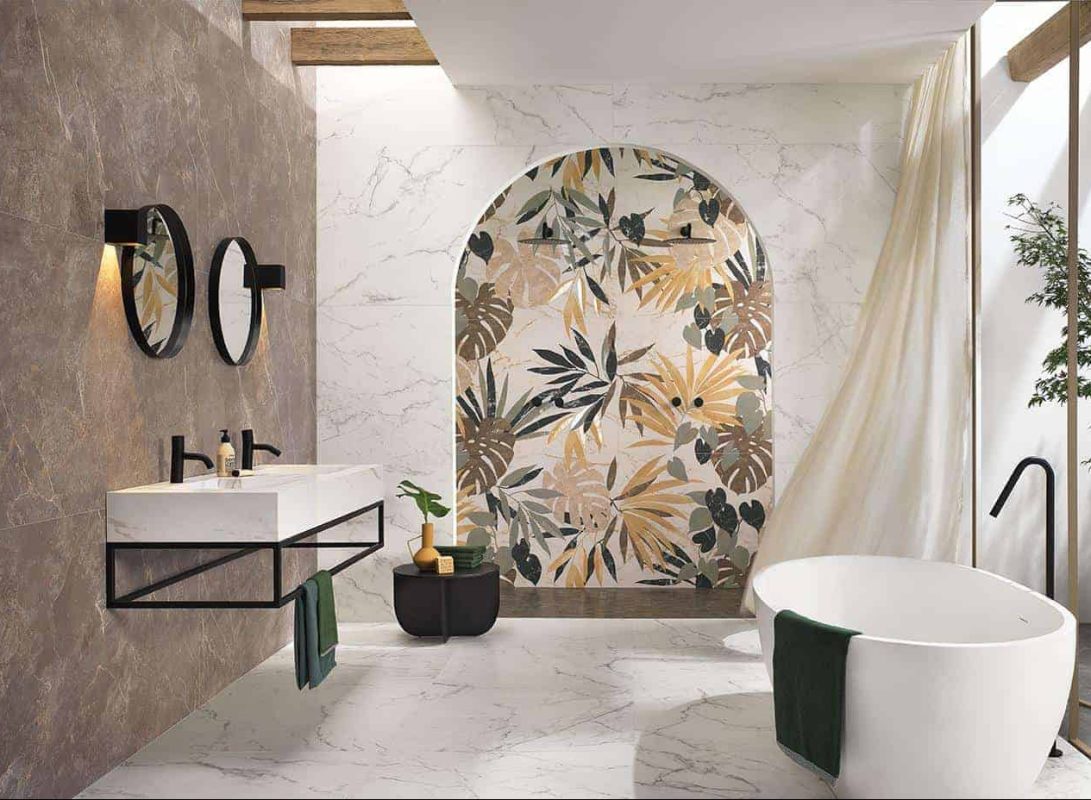 Baie moderna cu gresie portelanata tip marmura decorata FAP Roma