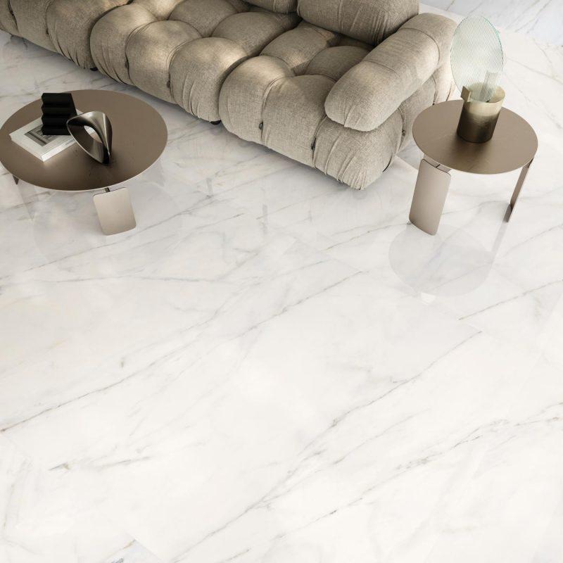 Living cu gresie aspect marmura Marble Elite