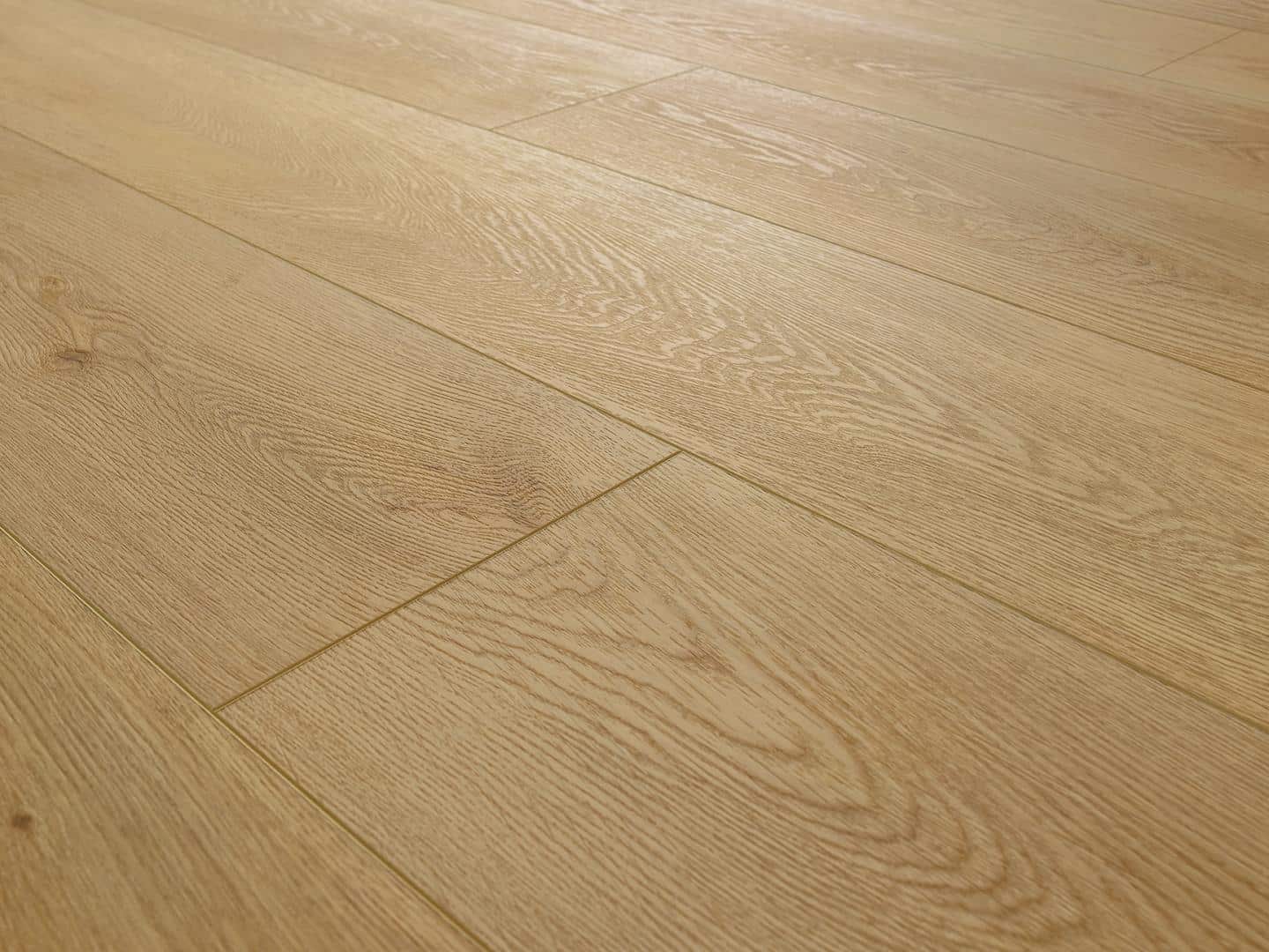 Parchet-hibrid-Amaron-Stejar-Gaillarde