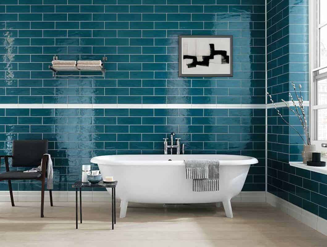 Baie cu faianta italia