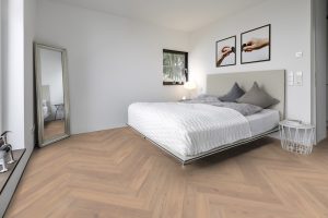 Parchet Stratificat Herringbone Stejar Helgoland amenajare pardoseala dormitor modern
